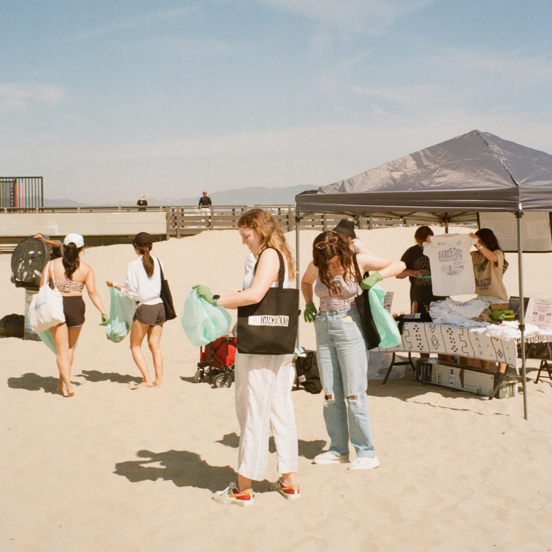 Girl D Beach Clean Up 2023