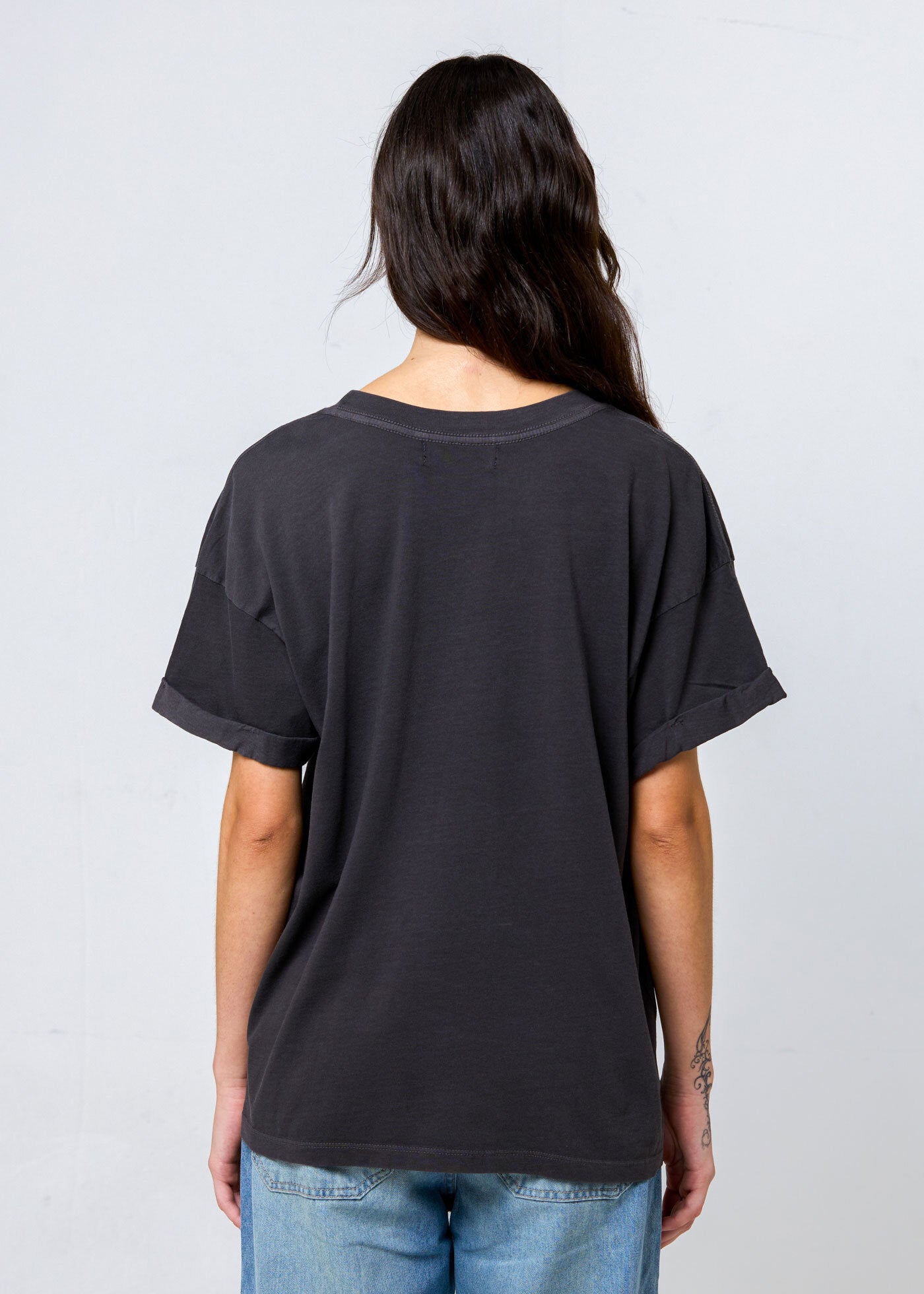 Aries Zodiac Reunion Tour Vintage Black Boyfriend Tee