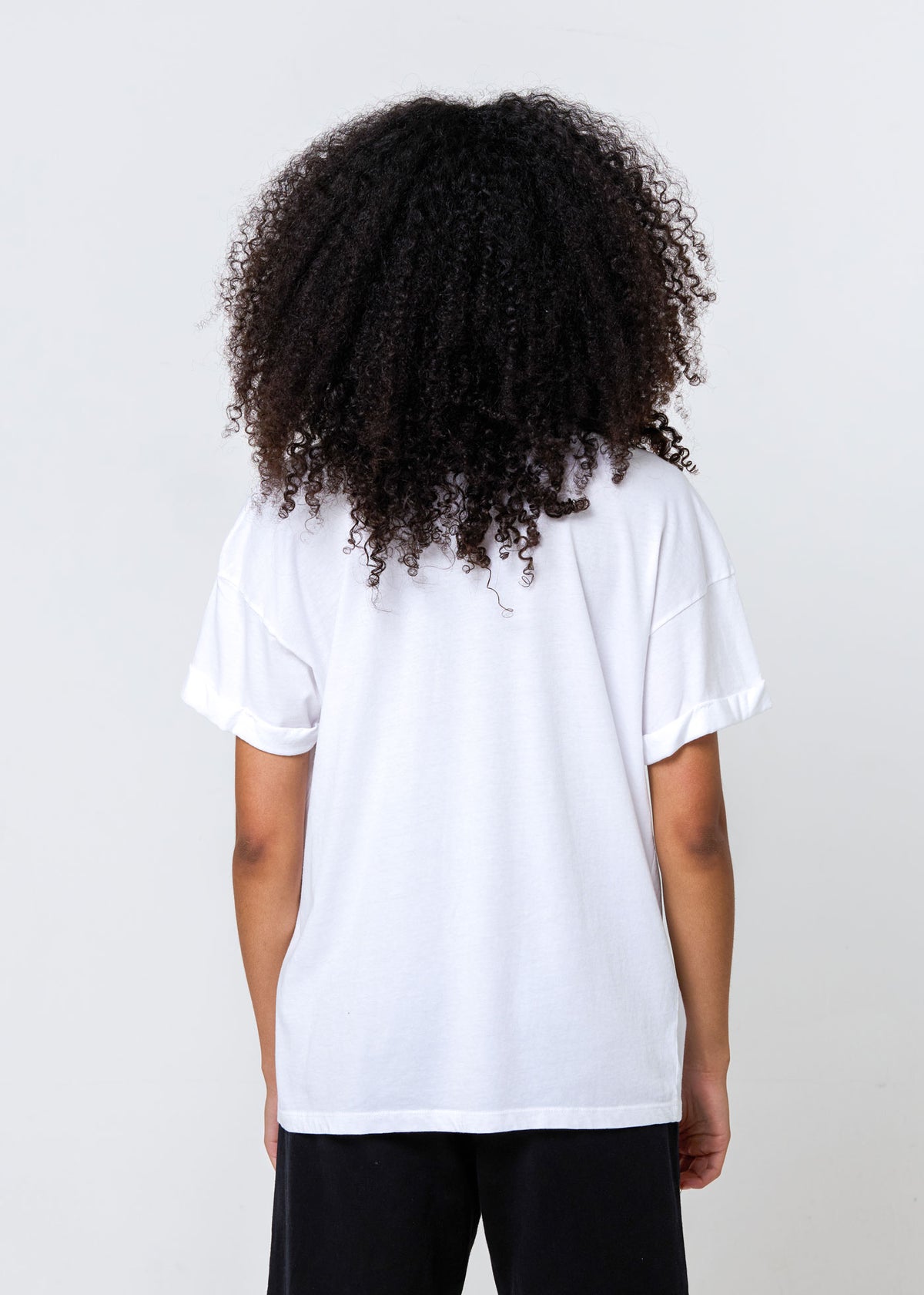 Feline Spooky Vintage White Boyfriend Tee