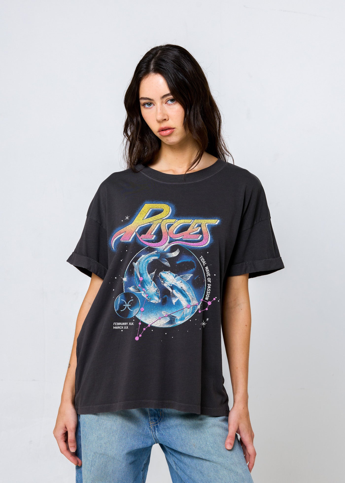 Pisces Zodiac Reunion Tour Vintage Black Boyfriend Tee