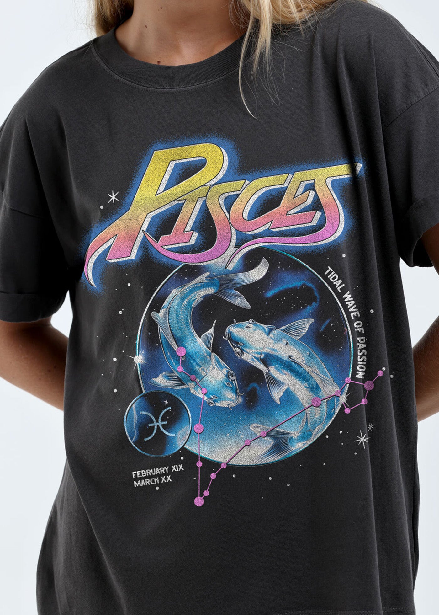 Pisces Zodiac Reunion Tour Vintage Black Boyfriend Tee
