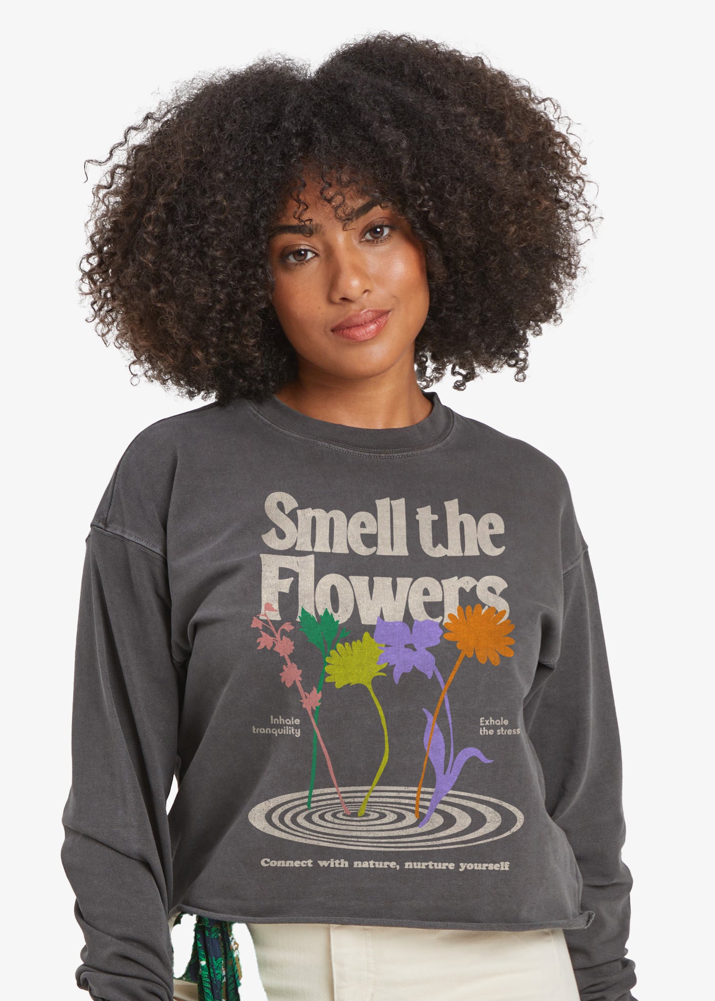 Smell the Flowers Vintage Black Cropped Sweatshirt